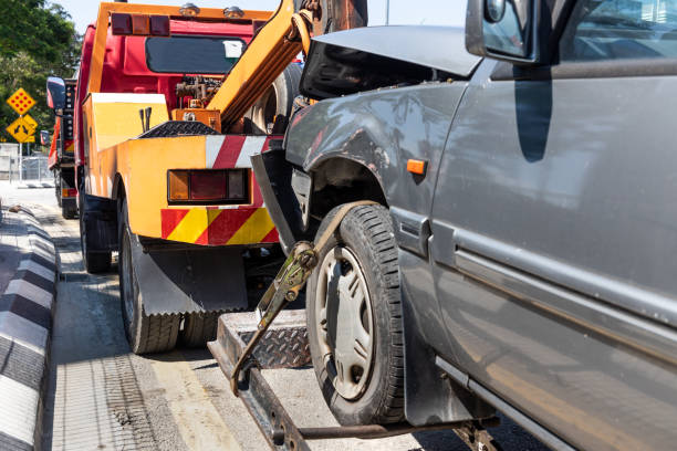 When to Call a Tow Truck Vs. Roadless Assistance? – Know the Right Move for Melbourne Drivers